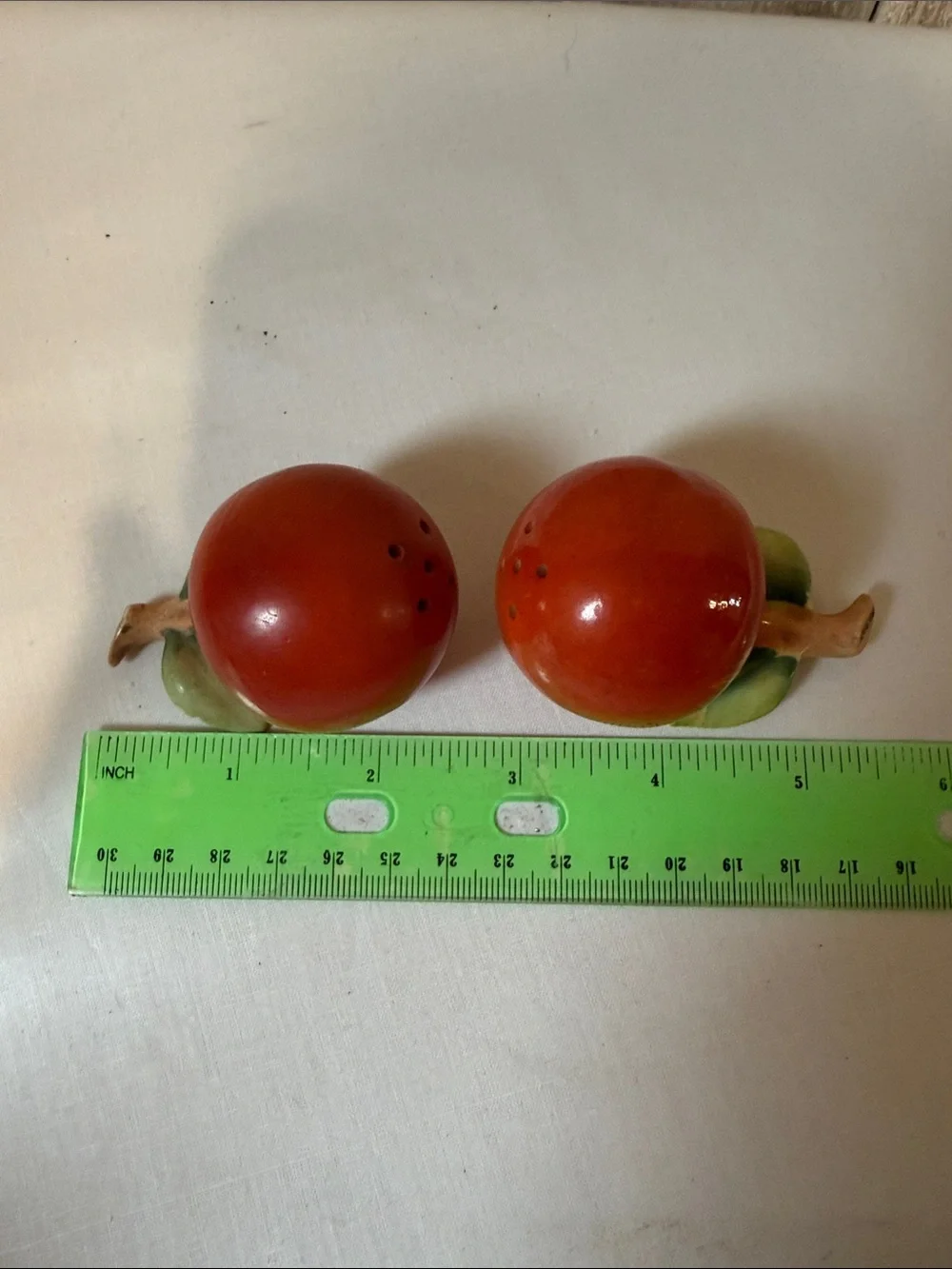 Vintage Ceramic Apple Salt & Pepper Set Marked Japan